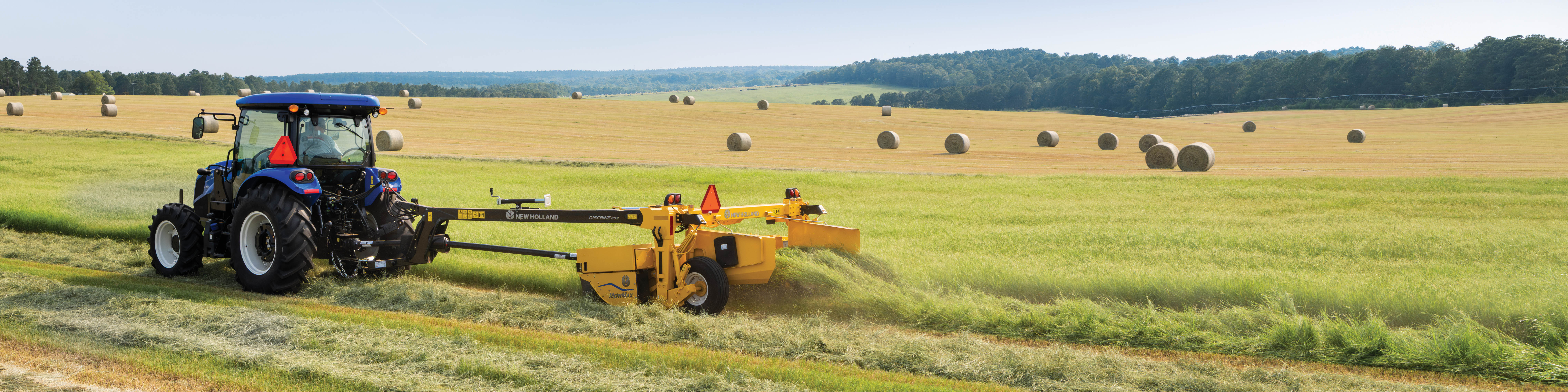 Image of New Holland Agriculture baling equipment